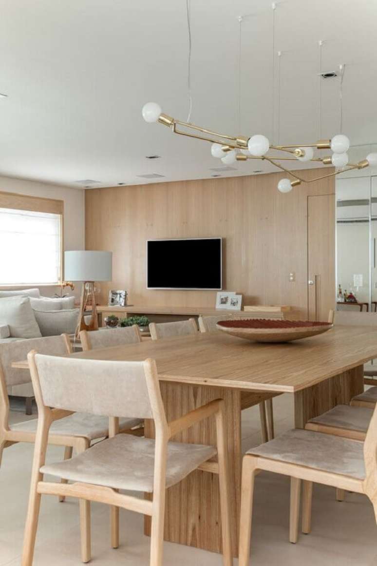 10. Cores neutras para decoração de sala de estar e jantar integrada moderna – Foto: D81 Design de Interiores e Arquitetura