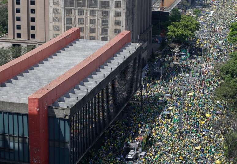 Público na Avenida Paulista foi estimado em 125 mil pessoas pela Secretaria de Segurança Pública