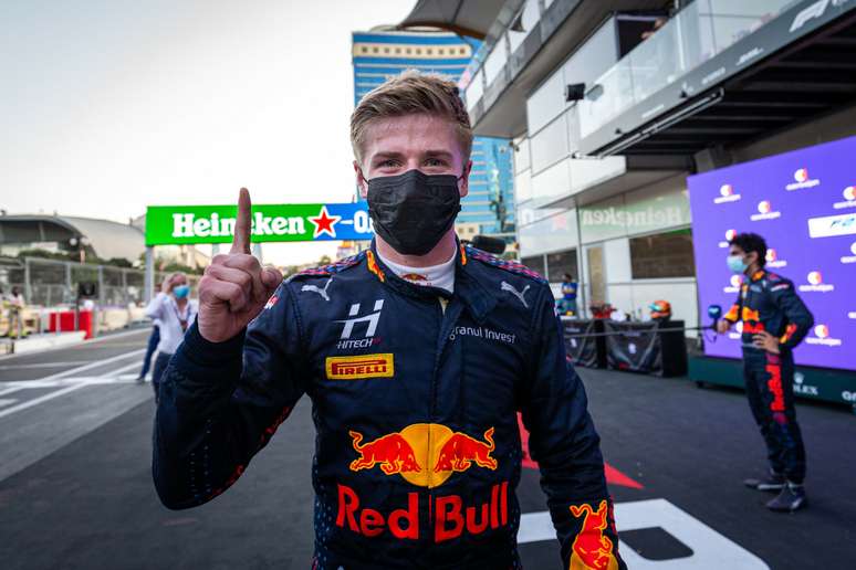 J&uuml;ri Vips: vai para onde em 2022? 