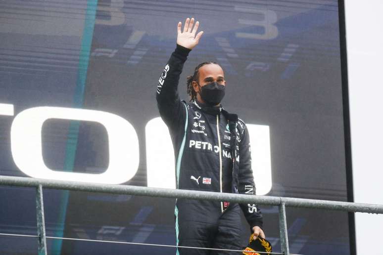 Lewis Hamilton não se vê por muito mais tempo na F1 