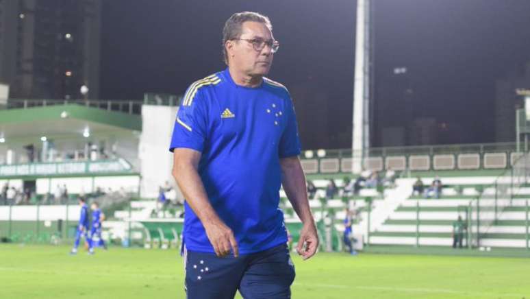  Vanderlei Luxemburgo fez as contas para o Crueiro subir Gustavo Aleixo Cruzeiro