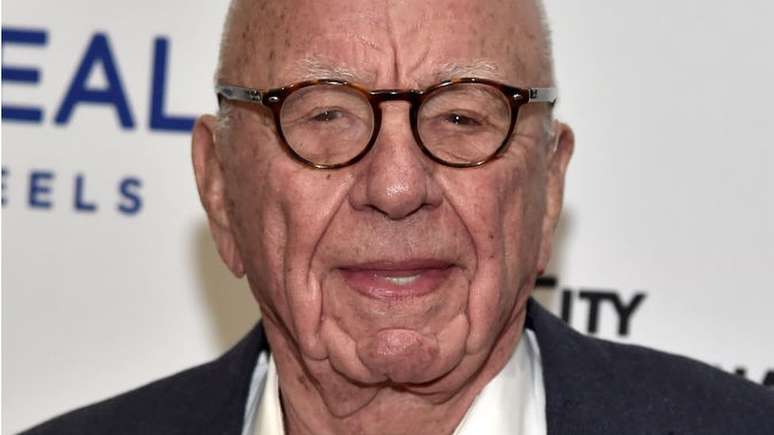 Magnata da m&iacute;dia Rupert Murdoch perdeu US$ 165 milh&otilde;es ao investir na Theranos