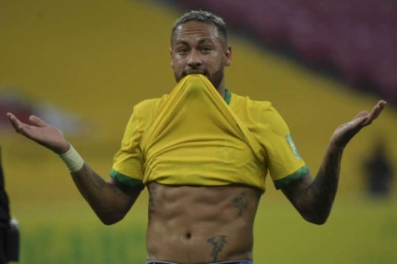 Neymar respondeu críticas sobre o seu físico (Foto: Nelson Almeida/AFP)