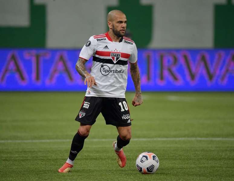 Daniel Alves durante partida do São Paulo contra o Palmeiras pela Copa Libertadores
17/08/2021 Pool vía REUTERS/Nelson Almeida