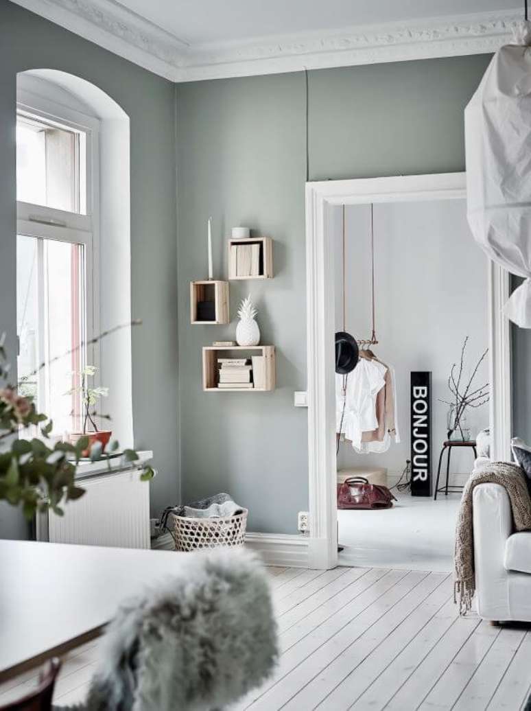 48. Casa com paredes verde sage – Foto Elle Decoration