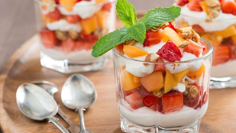 Confira receitas de sobremesas com frutas