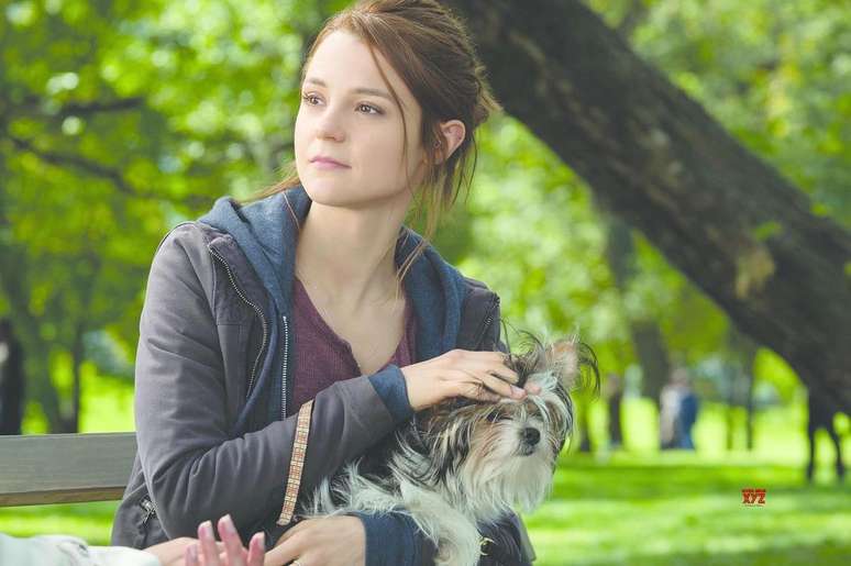 Atriz britânica Kathryn Prescott