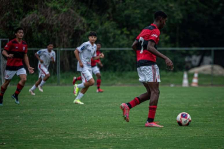 O Flamengo também segue invicto no sub-15 (Foto: Paula Reis/Flamengo)