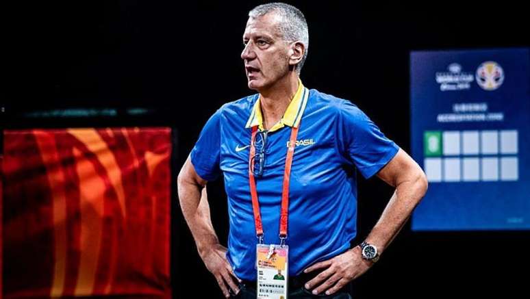 Aleksandar Petrovic não é mais o técnico da Seleção masculina de basquete