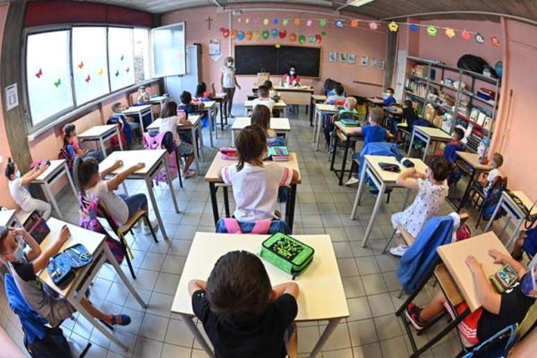 Sala de aula em Turim, norte da Itália