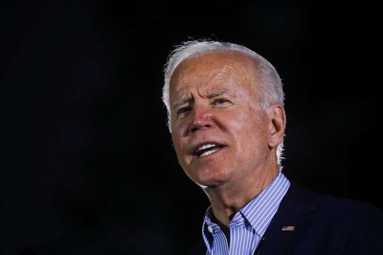 Presidente dos EUA, Joe Biden, discursa durante comício contra revogação de mandato do governador da Califórnia em Long Beach
13/09/2021 REUTERS/Leah Millis