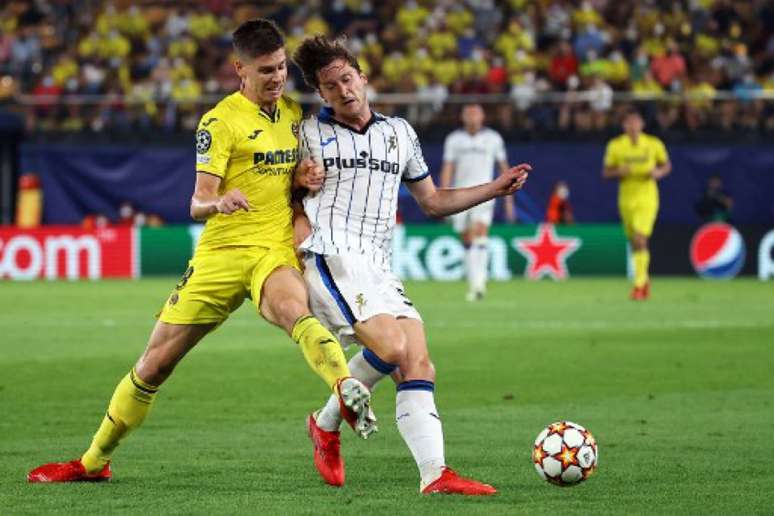 Villarreal e Atalanta empataram em 2 a 2 (Foto: JOSE JORDAN / AFP)