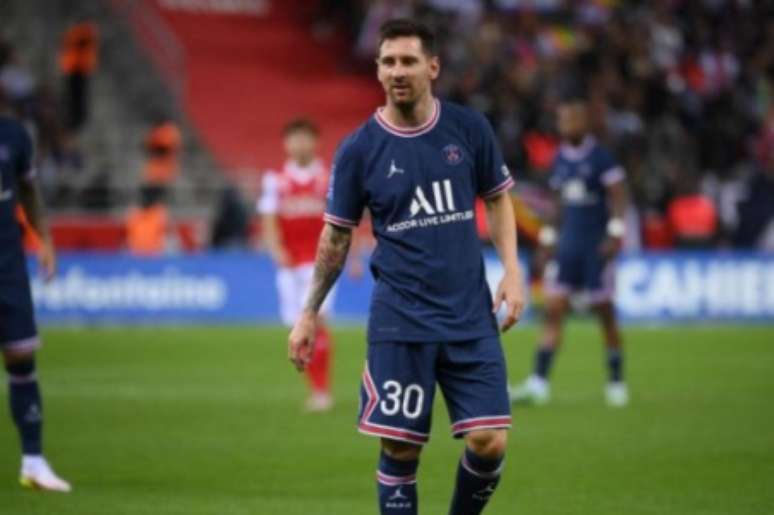 Messi em jogo pelo PSG (Foto: FRANCK FIFE / AFP)