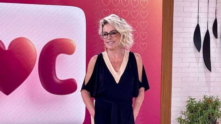 Ana Maria Braga Passa Por Cirurgia De Catarata Entenda Mais Sobre A Doença 