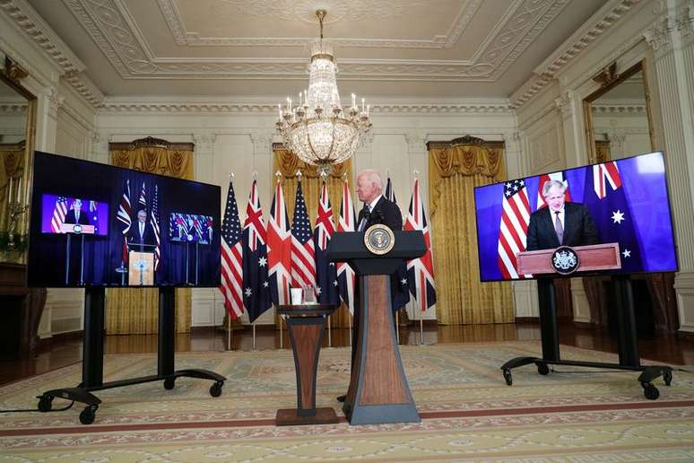 Presidente dos EUA, Joe Biden, durante reunião virtual com os primeiros-ministros do Reino Unido, Boris Johnson, e da Austrália, Scott Morrison
15/09/2021 REUTERS/Tom Brenner