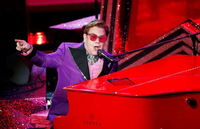 Elton John se apresenta durante cerimônia do Oscar em Los Angeles
09/02/2020 REUTERS/Mario Anzuoni