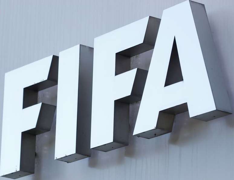 Logo da Fifa na sede da entidade em Zurique
05/08/2020 REUTERS/Arnd Wiegmann