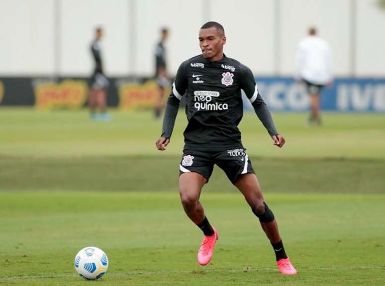 Matheus Alexandre ainda não teve chances de entrar em campo pelo Timão (Foto: Rodrigo Coca/Ag. Corinthians)
