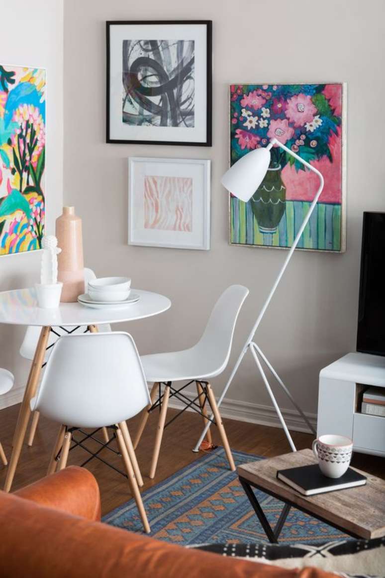 5. Conjunto de mesa eiffel na sala de jantar moderna &ndash; Foto Top Chais