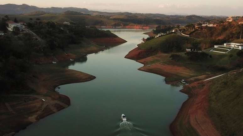 Com baixos níveis dos reservatórios das hidrelétricas, há o receio de que isso afete a geração de energia