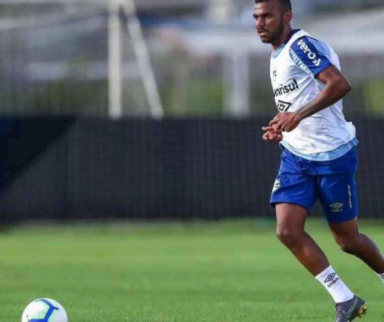 Jogador teve sérios problemas com lesões no joelho (Lucas Uebel/Grêmio)