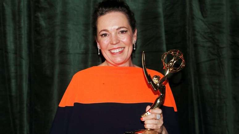 Olivia Colman venceu como protagonista de "The Crown", ao interpretar a rainha Elizabeth 2ª