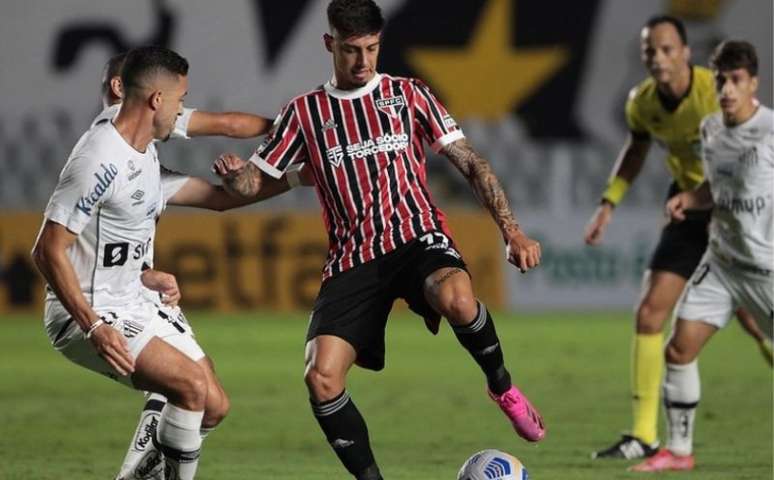 Santos e São Paulo se enfrentaram três vezes no ano (Foto: Rubens Chiri / saopaulofc.net)