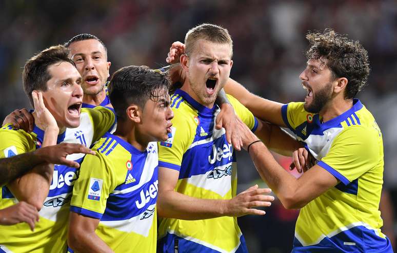 Juventus bate Spezia de virada e vence 1&ordf; no Italiano