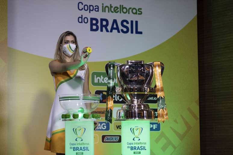 São Paulo e Fla decidem em casa as semifinais da Copa do Bra