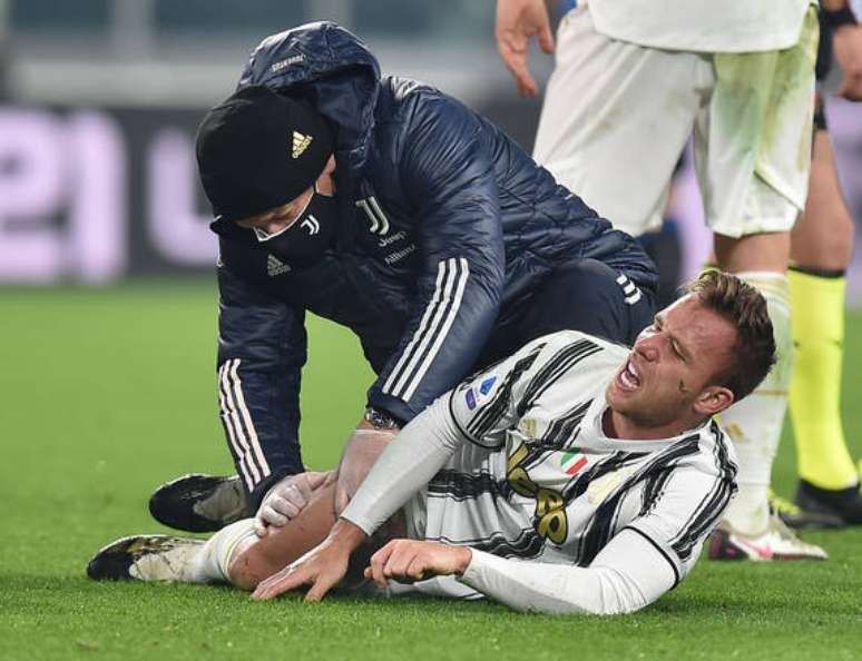 Arthur durante uma partida da Juventus contra a Atalanta