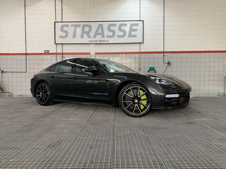 Porsche Panamera Turbo S Hybrid Oettinger.