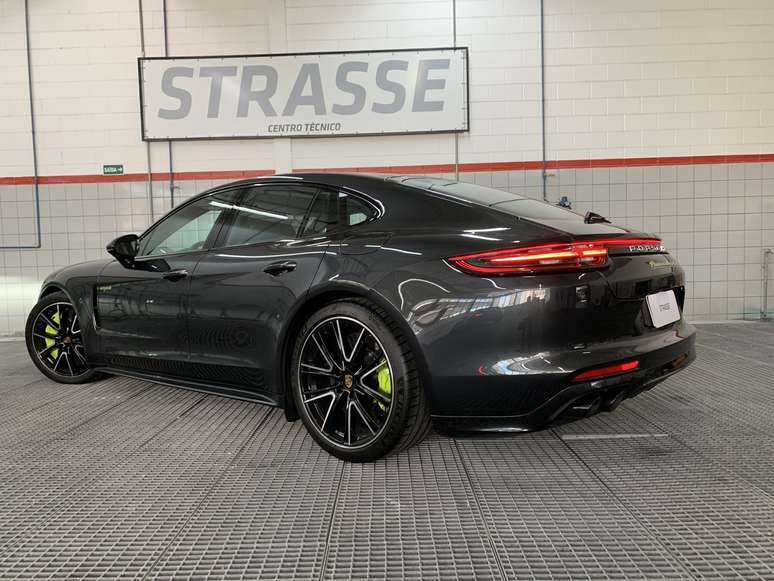 Porsche Panamera Turbo S Hybrid Oettinger.