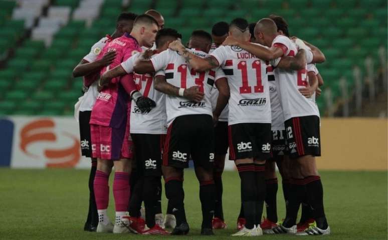 São Paulo é o atual 12º colocado do Brasileirão (Foto: Rubens Chiri / saopaulofc.net)