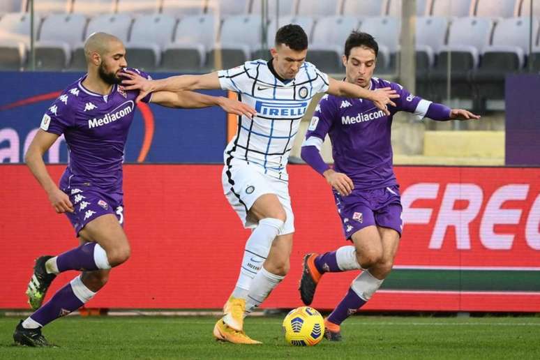 Inter de Milão vem de boa vitória contra a Fiorentina na última terça-feira (Foto: VINCENZO PINTO / AFP)