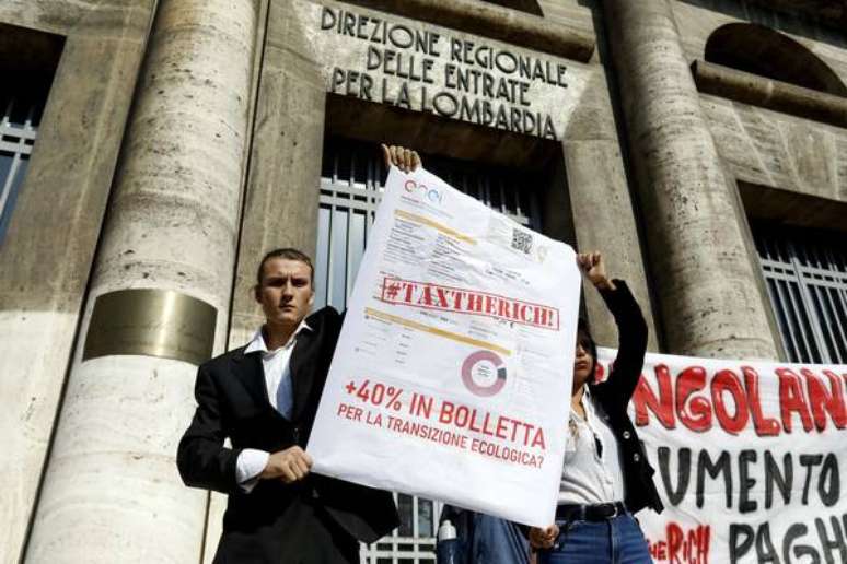 Protesto em Milão contra alta do preço da energia na Itália