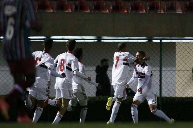 Caio foi o autor do gol no empate do São Paulo contra o Fluminense no sub-17 (Foto: Miguel Schincariol/São Paulo FC)