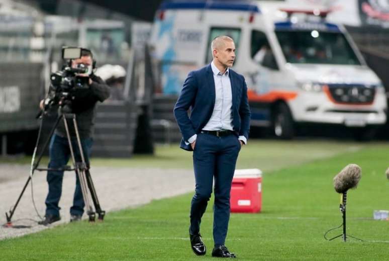 Sylvinho tem mais empates do que vitórias e derrotas pelo Timão (Foto: Rodrigo Coca/Ag. Corinthians)