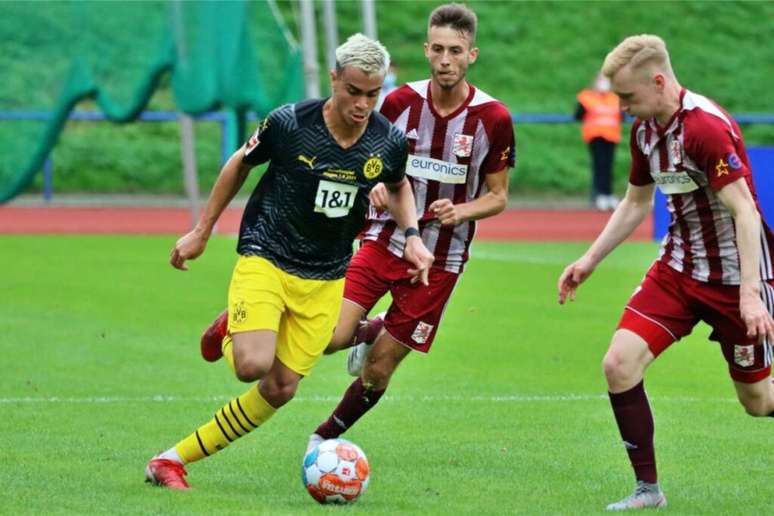 Reinier não vem sendo bem aproveitado no Borussia Dortmund (Foto: Florian Groeger / Borussia Dortmund)