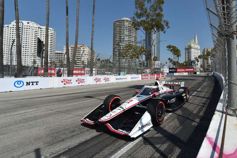 Josef Newgarden foi segundo em Long Beach 