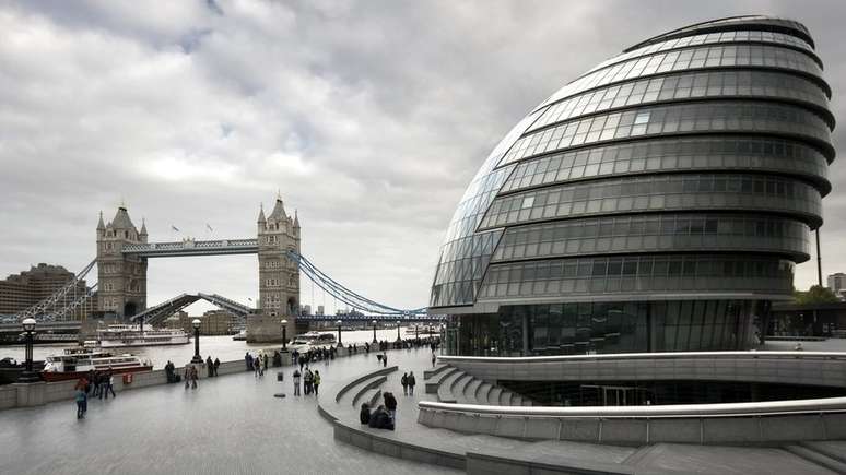 A sede da prefeitura de Londres é um dos exemplos do uso da forma ovoide na arquitetura
