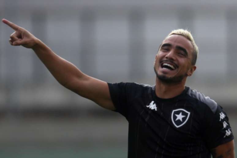 Rafael durante os treinos do Botafogo (Foto: Vítor Silva/Botafogo)