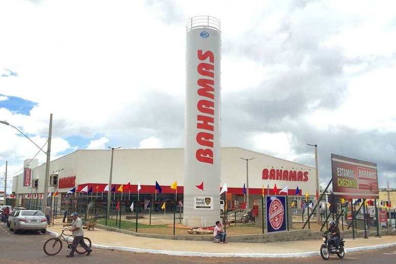 Loja da rede de supermercados Bahamas, de Minas Gerais