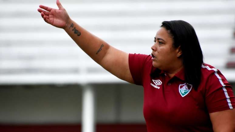 Thaissan Passos comanda a equipe feminina do Fluminense (Foto: Mailson Santana/FFC)