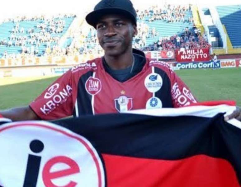 Ramires é cria da base do Joinville (Foto: Reprodução/Instagram)