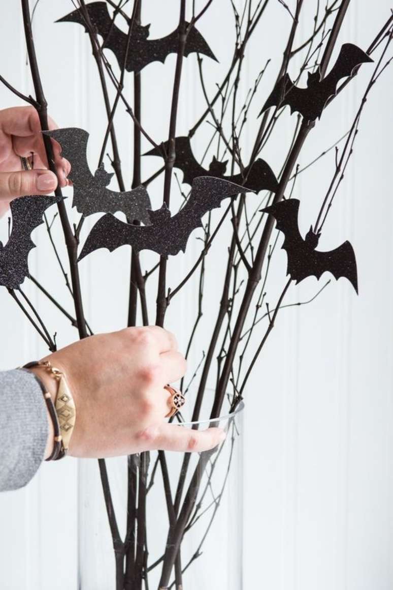 28. Use morcegos para decorar a sua festa de halloween – Por: Art My Ideas