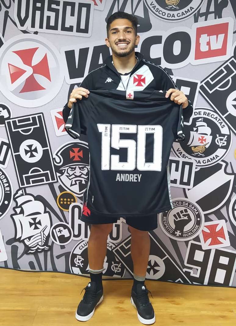 Volante Andrey completou 150 jogos pelo Vasco.