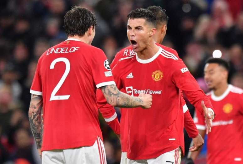 O Manchester United bateu o Villarreal por 2 a 1 de virada com gol de Cristiano Ronaldo nos momentos finais da partida da Liga dos Campeões (Foto: ANTHONY DEVLIN / AFP)