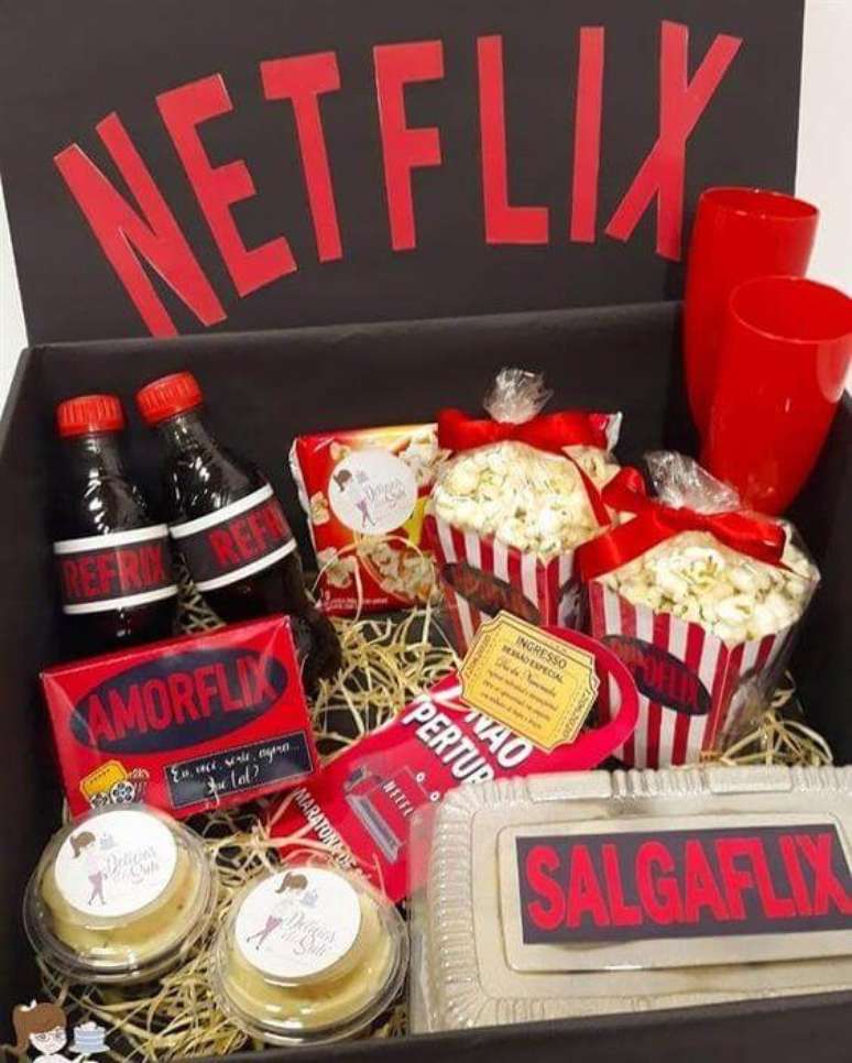 64. Festa na caixa para quem ama Netflix. Fonte: Artesanato Passo a Passo