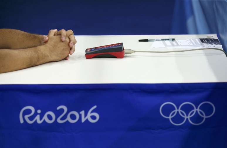Mesa de arbitragem durante luta de boxe dos Jogos Rio 2016
17/08/2016
REUTERS/Peter Cziborra