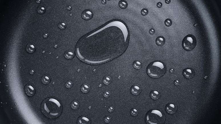 A panela de teflon &eacute; um dos 4.700 produtos PFAS